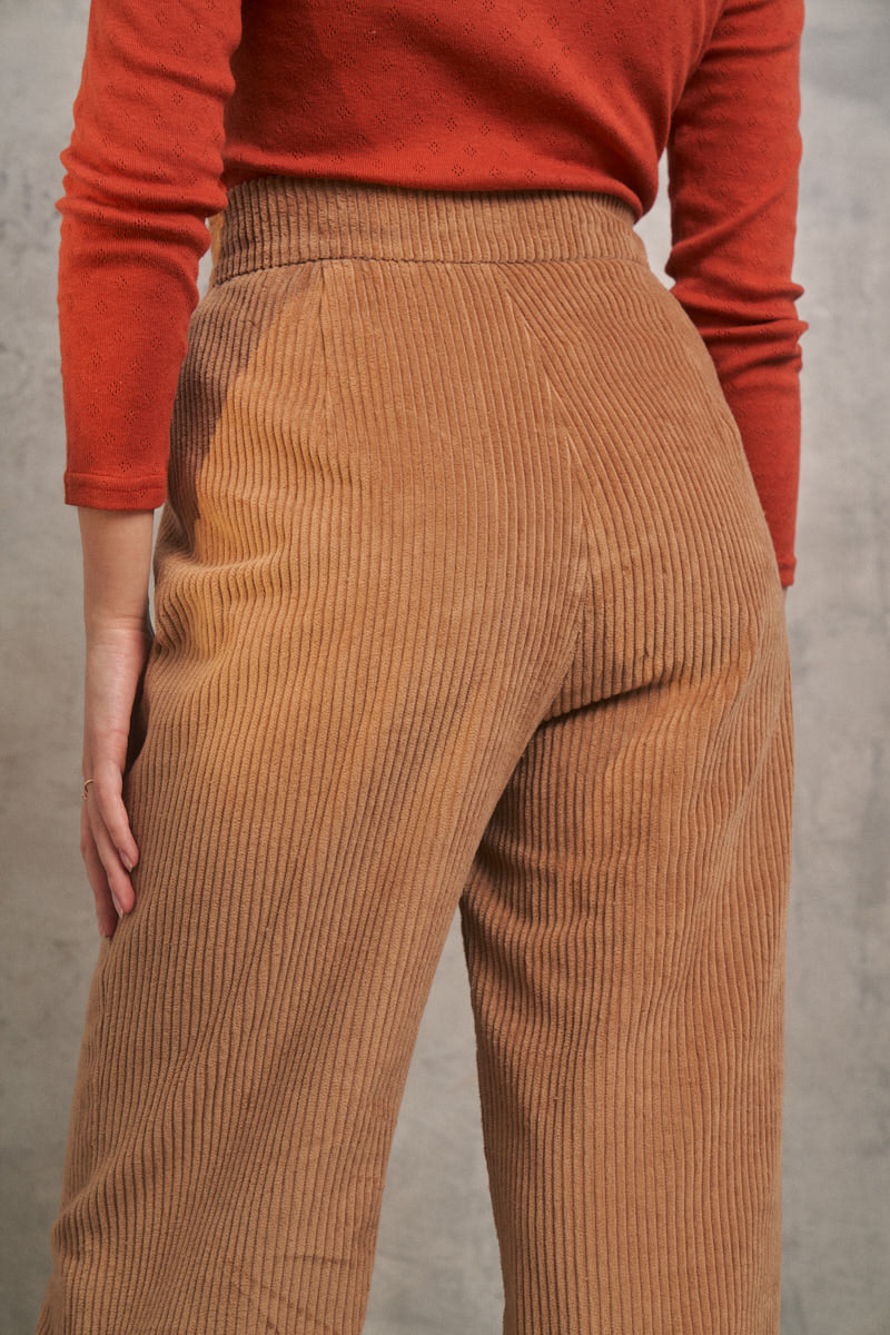 Spodnie sztruksowe z wysokim stanem karmelowe Chilli