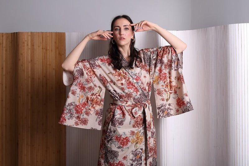 Kimono w kwiaty Tara Spring